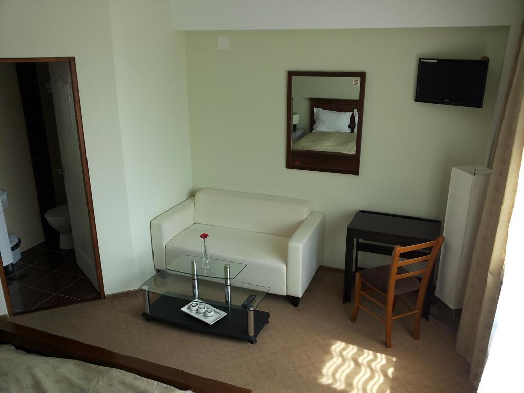 Hotel Oxigen Petroşani Habitación foto