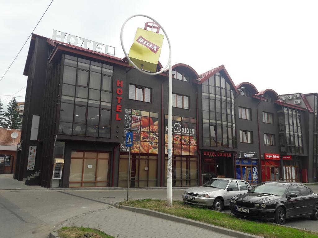 Hotel Oxigen Petroşani Exterior foto